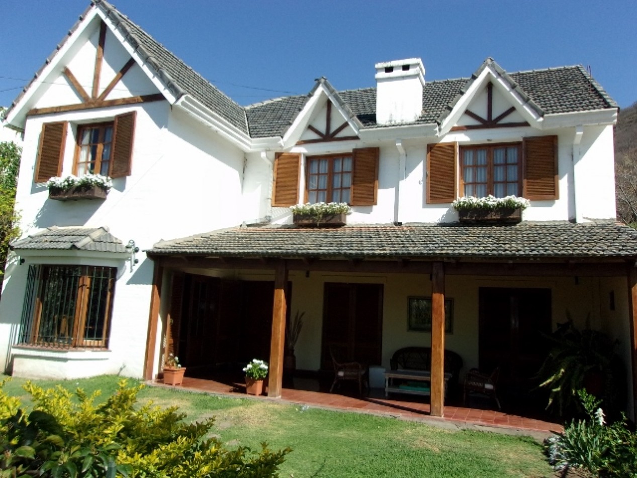 Casa en VENTA en Barrio Tres Cerritos, en Salta
